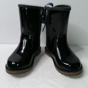UGG Corene Girls Sz 6 Patent Leather Rain Boots